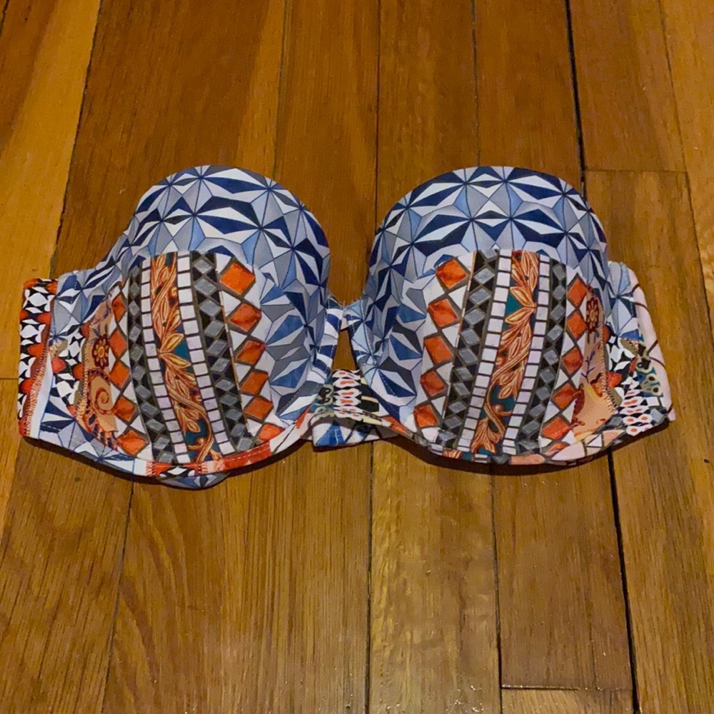 Bikini top